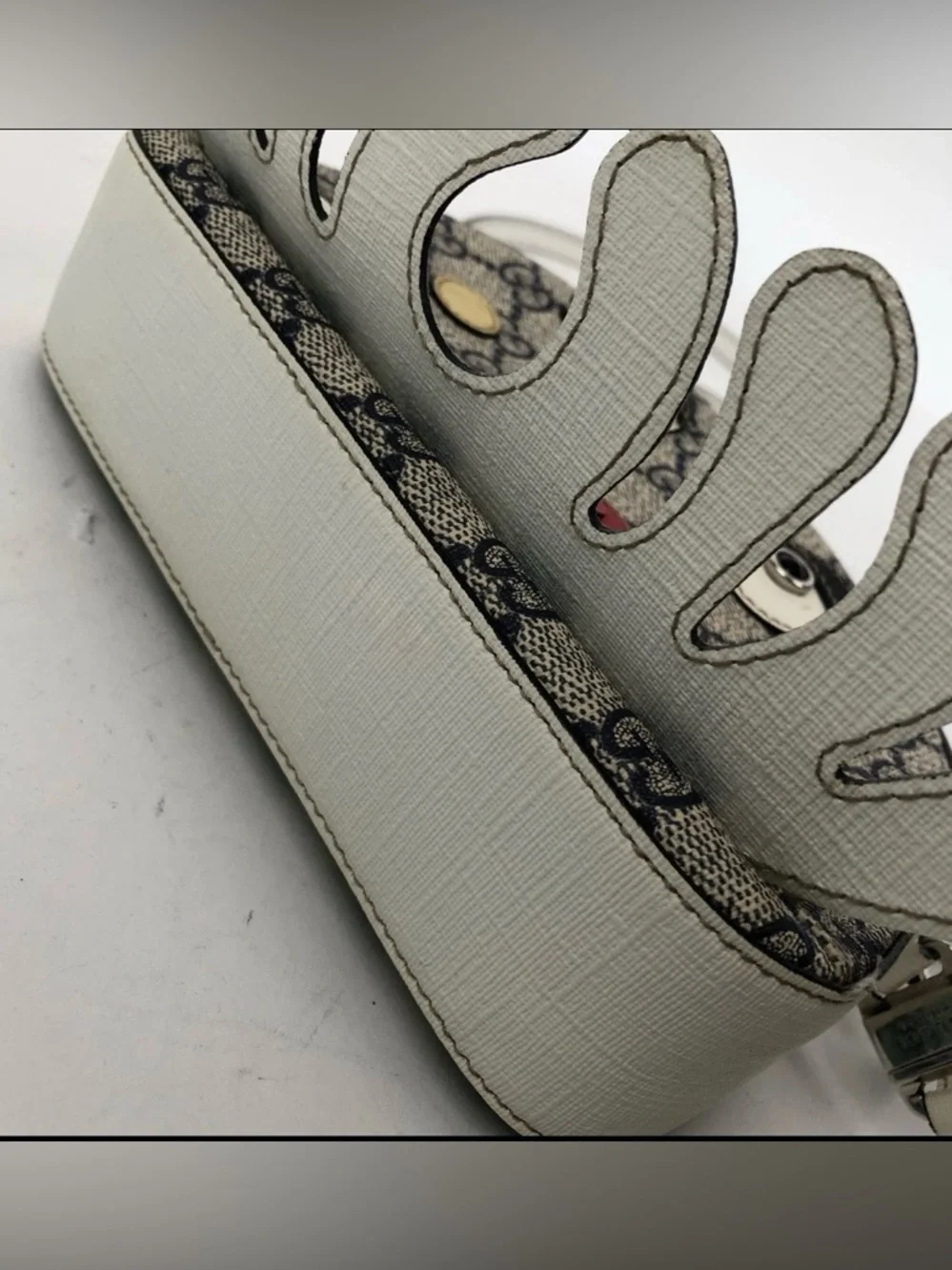 Authentic Gucci Monogram Octopus Purse RARE COA Included - Picture 4 of 8